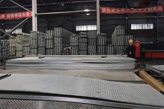 7.75mm 핫 롤링 진료 고진층 패턴 플레이트 사용자 정의 처리