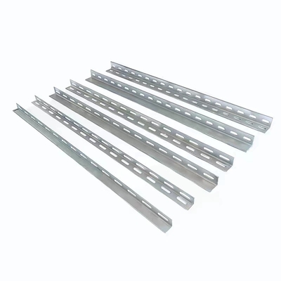 핫 디프  Galvanized 슬로트 L 강철 각 바와 구멍 처리 서비스 펀칭