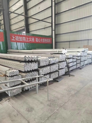ASTM A36 A53 Q235 Q345 탄소 젤리화 철 L 모양 가벼운 철각 막 GB/T 표준 동일