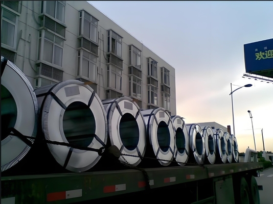 제품 Z60 Z80 Z100 Z120 Z275 AZ150 코팅을 가진 Galvalum Steel Coil