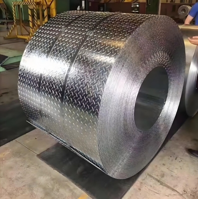 폭 1250mm 펀칭 처리 서비스와 함께 핫 디프 진료 철강 패턴