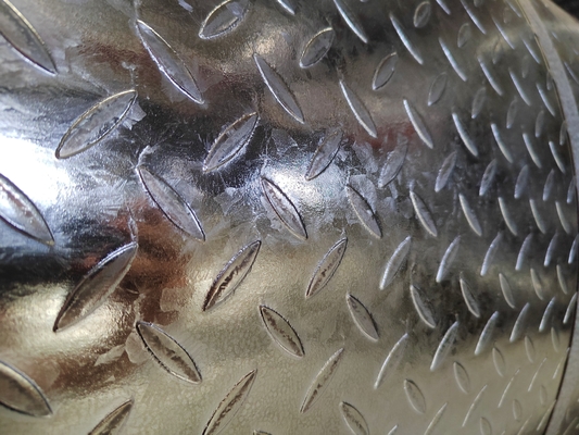 진크 층 40g / m2 및 사용자 정의 크기 1250/1000mm와 함께 젤로화 패턴 철강 판
